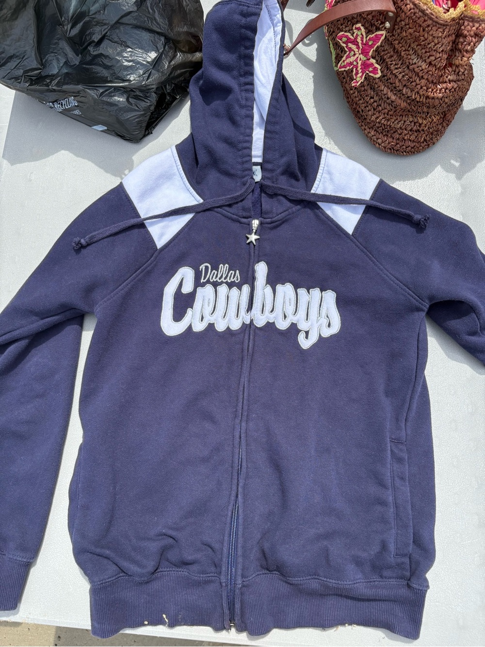 Dallas Cowboys zip up